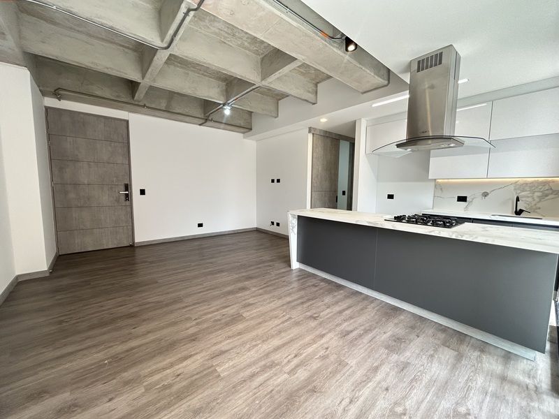 Apartamento en arriendo ubicado en Envigado, sector Loma de los Mesa - 2