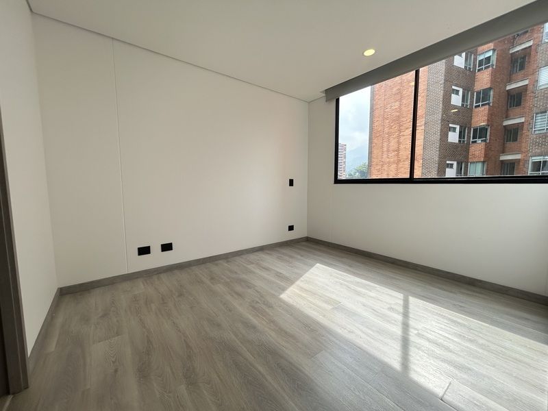 Apartamento en arriendo ubicado en Envigado, sector Loma de los Mesa - 9