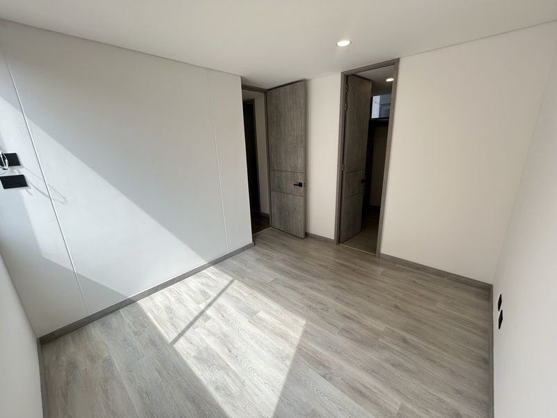 Apartamento en arriendo ubicado en Envigado, sector Loma de los Mesa - 10