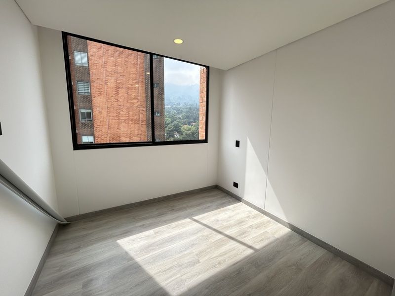 Apartamento en arriendo ubicado en Envigado, sector Loma de los Mesa - 12