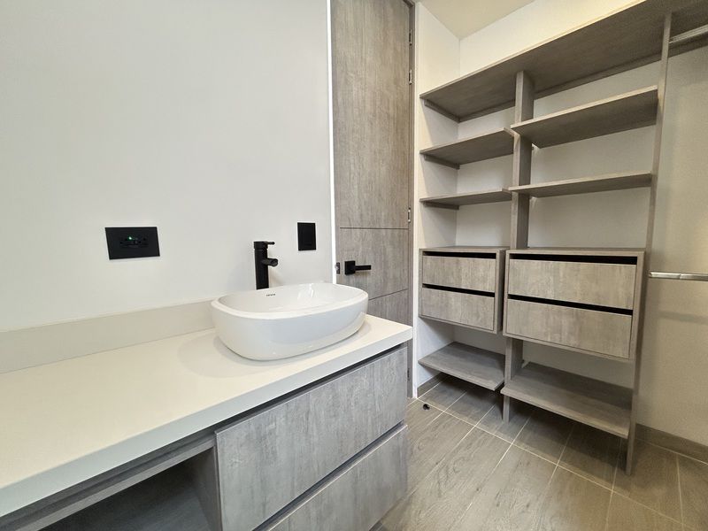 Apartamento en arriendo ubicado en Envigado, sector Loma de los Mesa - 15