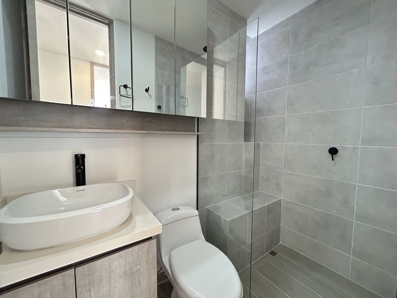 Apartamento en arriendo ubicado en Envigado, sector Loma de los Mesa - 17