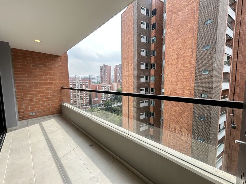 Apartamento en arriendo ubicado en Envigado, sector Loma de los Mesa - 20