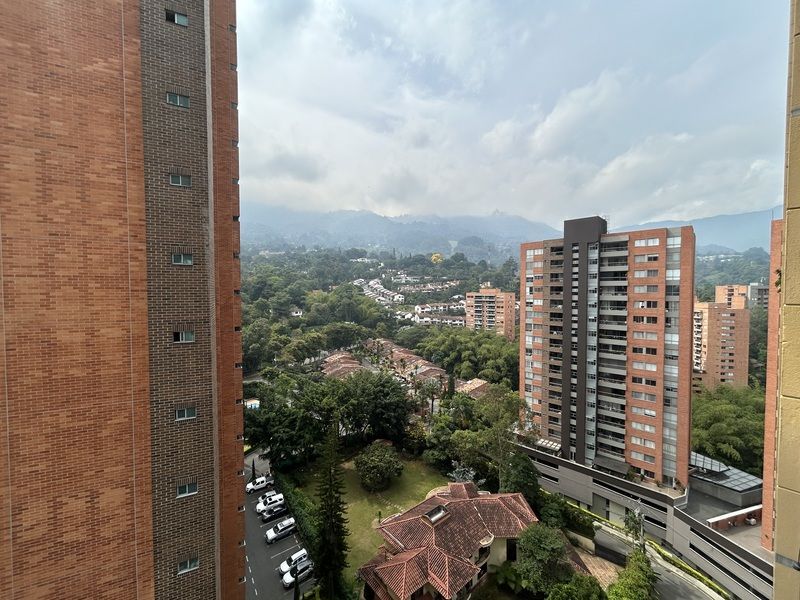 Apartamento en arriendo ubicado en Envigado, sector Loma de los Mesa - 23