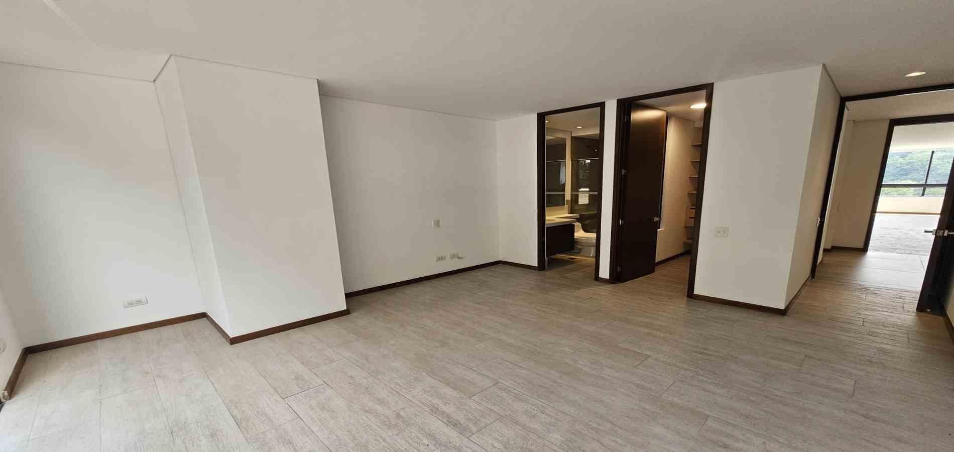 Apartamento en arriendo ubicado en Medellín, sector El Campestre - 9