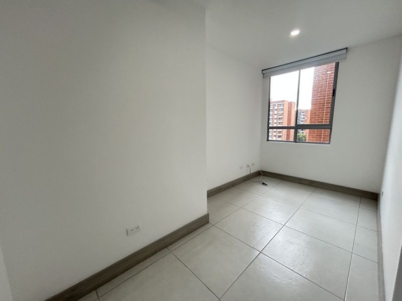 Apartamento en arriendo ubicado en Envigado, sector Loma de los Mesa - 16