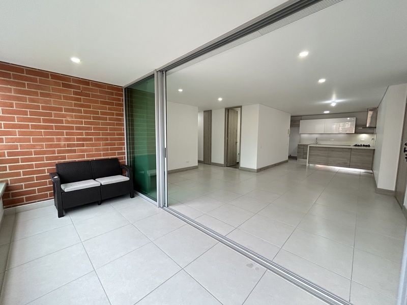 Apartamento en arriendo ubicado en Envigado, sector Loma de los Mesa - 23