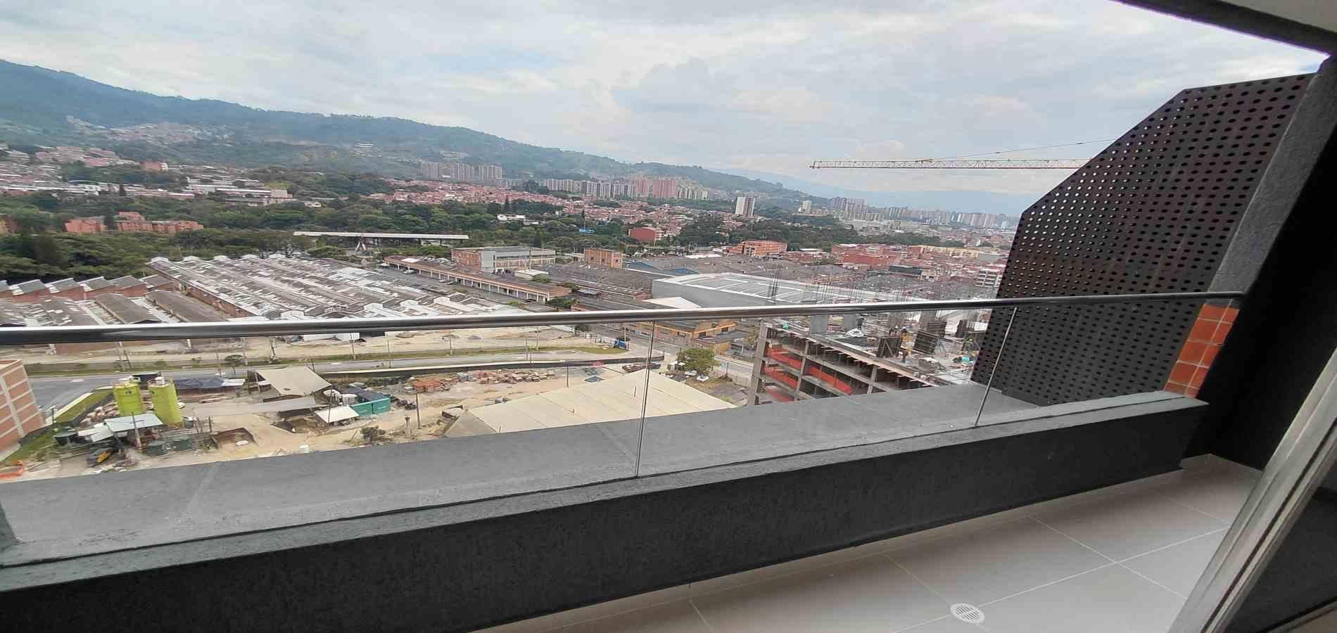 Apartamento en arriendo ubicado en Itagüí, sector Ciudad Coltejer - 13