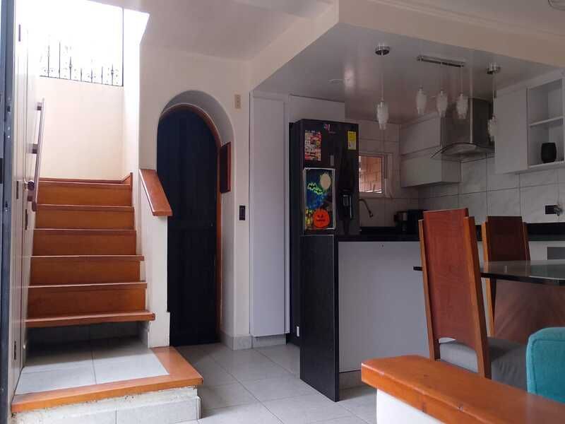 Casa en arriendo ubicada en Rionegro, sector Cuatro Esquinas - 2