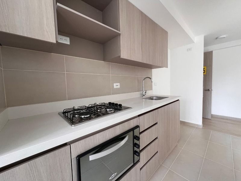 Apartamento en arriendo ubicado en Rionegro, sector Los Colegios - 3