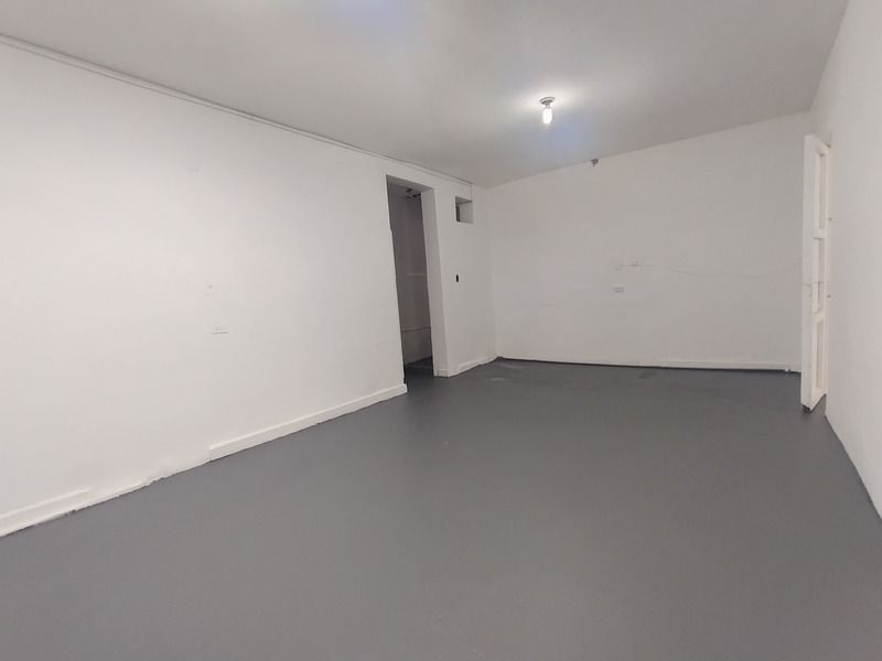 Local en arriendo ubicado en Bello, sector Manchester - 4