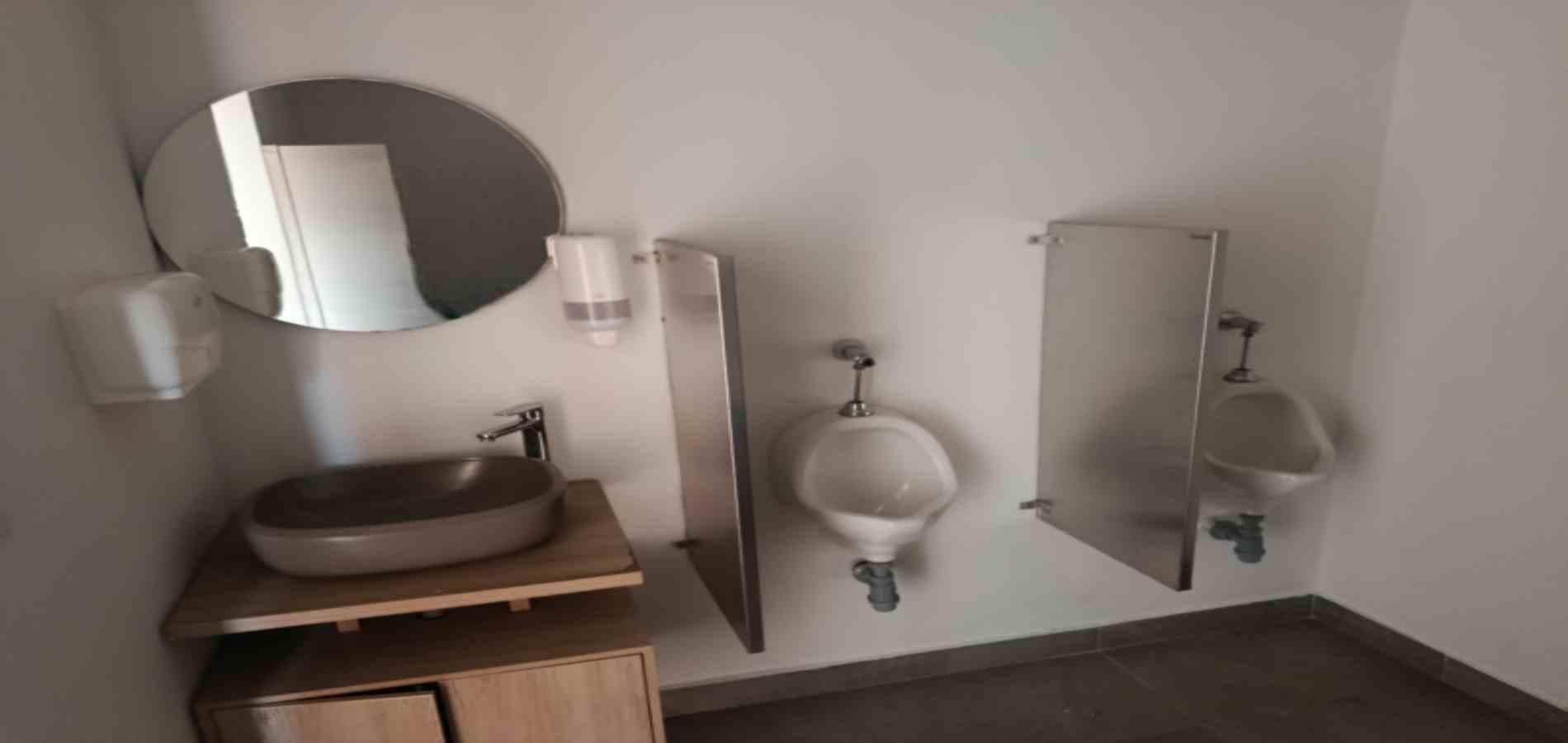 Oficina en arriendo ubicada en Medellín, sector Aguacatala - 10