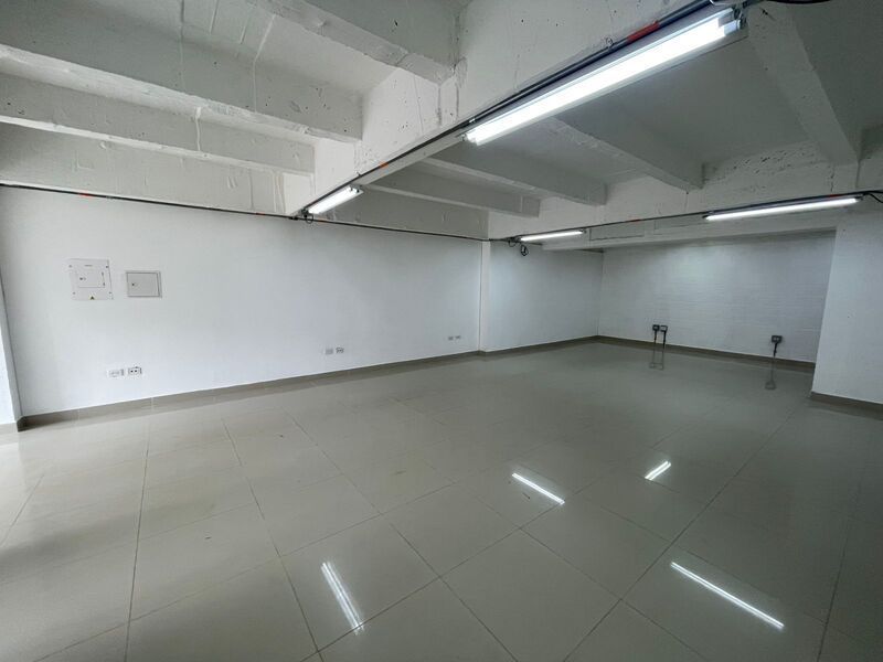 Oficina en arriendo ubicada en Rionegro, sector Tranvía - 2