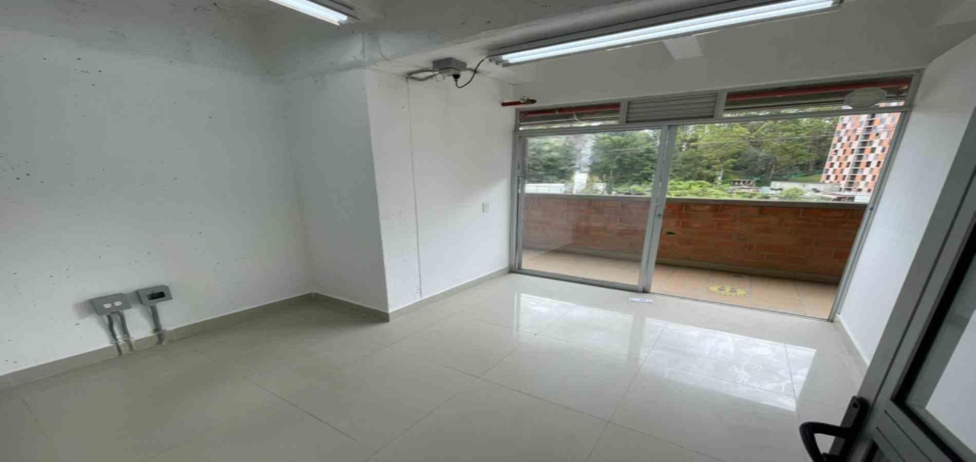 Oficina en arriendo ubicada en Rionegro, sector Tranvía - 7