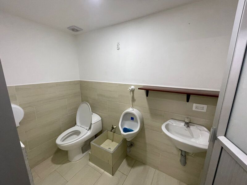 Oficina en arriendo ubicada en Rionegro, sector Tranvía - 8