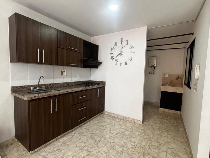 Apartamento en venta ubicado en Sabaneta, sector Calle Larga - 2