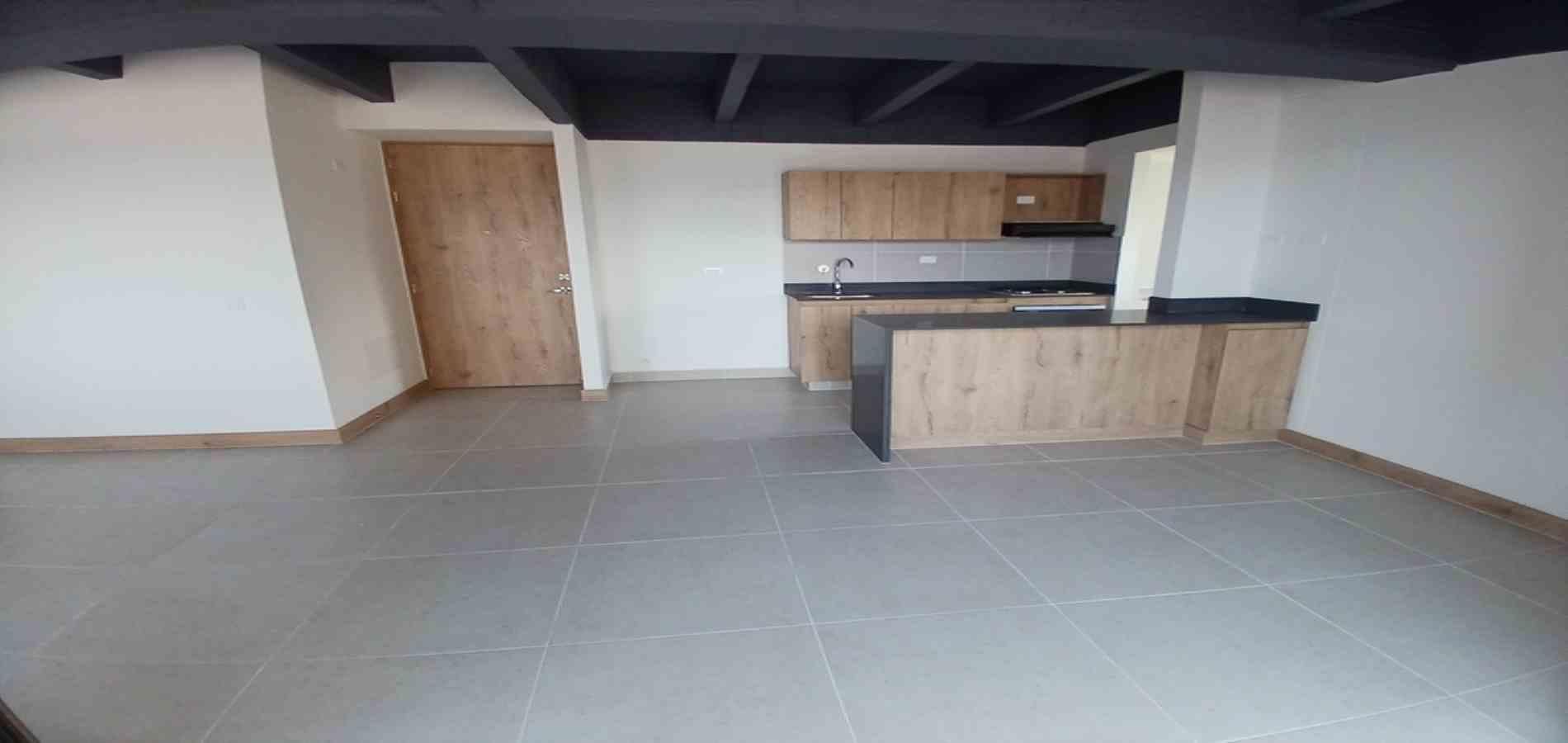 Apartamento en arriendo ubicado en Medellín, sector Loma del Indio - 2