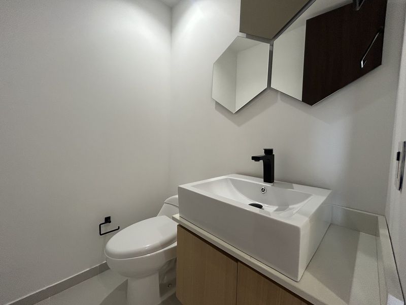 Apartamento en arriendo ubicado en Envigado, sector Loma del Esmeraldal - 19
