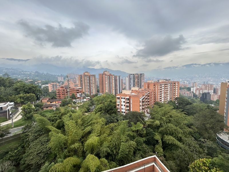 Apartamento en arriendo ubicado en Envigado, sector Loma del Esmeraldal - 21
