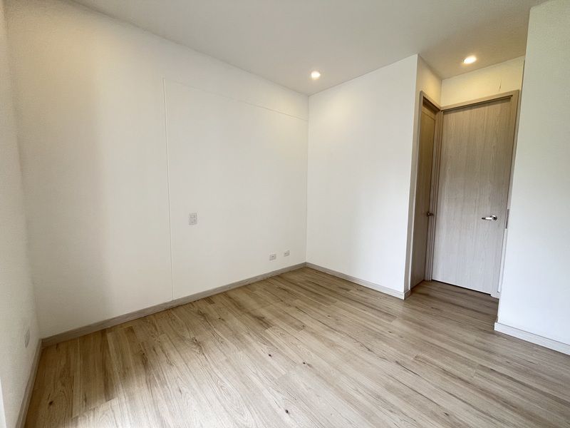 Apartamento en arriendo ubicado en Sabaneta, sector Tres Esquinas - 6