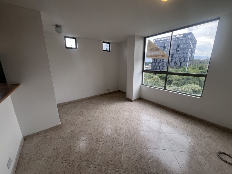 Apartaestudio en arriendo ubicado en Medellín, sector La Aguacatala - 2