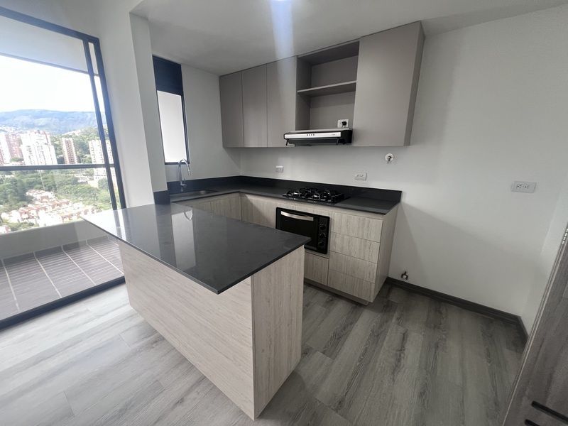 Apartamento en arriendo ubicado en Medellín, sector Palmas - 2