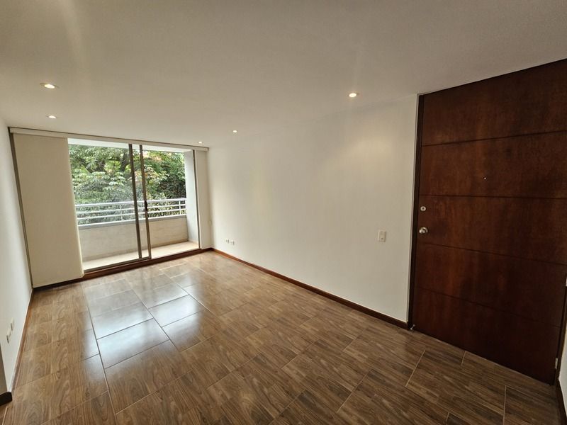 Apartamento en arriendo ubicado en Medellín, sector Los Parra - 2