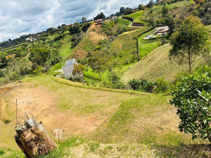 Lote en venta ubicado en San Vicente Ferrer, sector Chaparral - 6