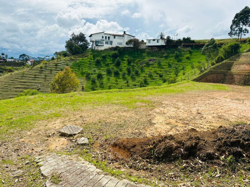 Lote en venta ubicado en San Vicente Ferrer, sector Chaparral - 9