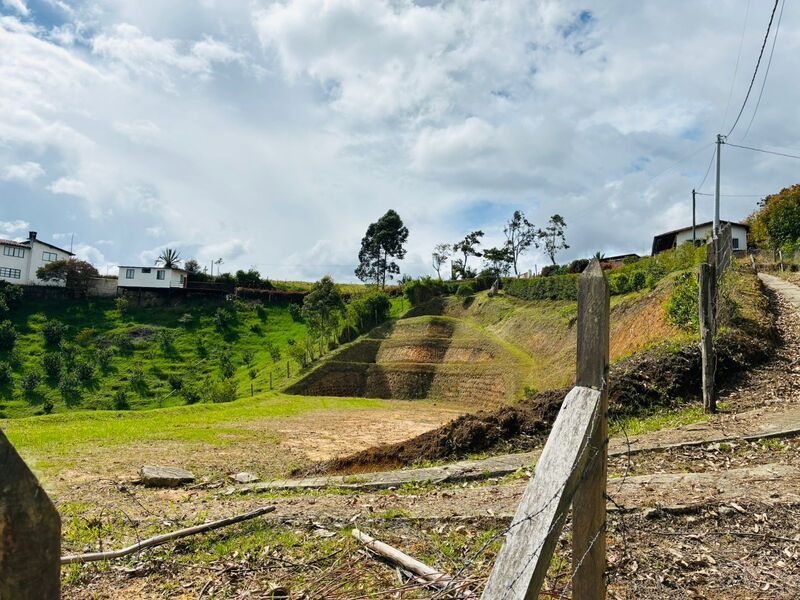 Lote en venta ubicado en San Vicente Ferrer, sector Chaparral - 10