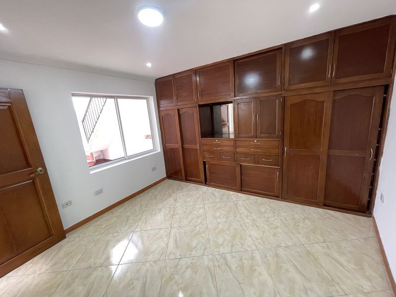 Casa en arriendo ubicada en Medellín, sector Estacion Floresta - 8