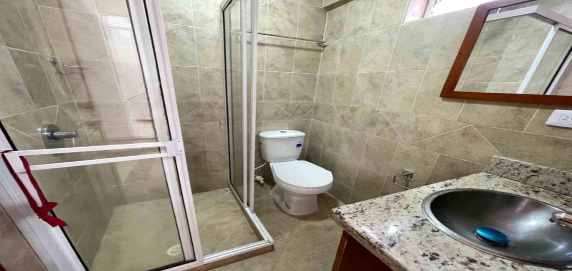 Casa en arriendo ubicada en Medellín, sector Estacion Floresta - 17
