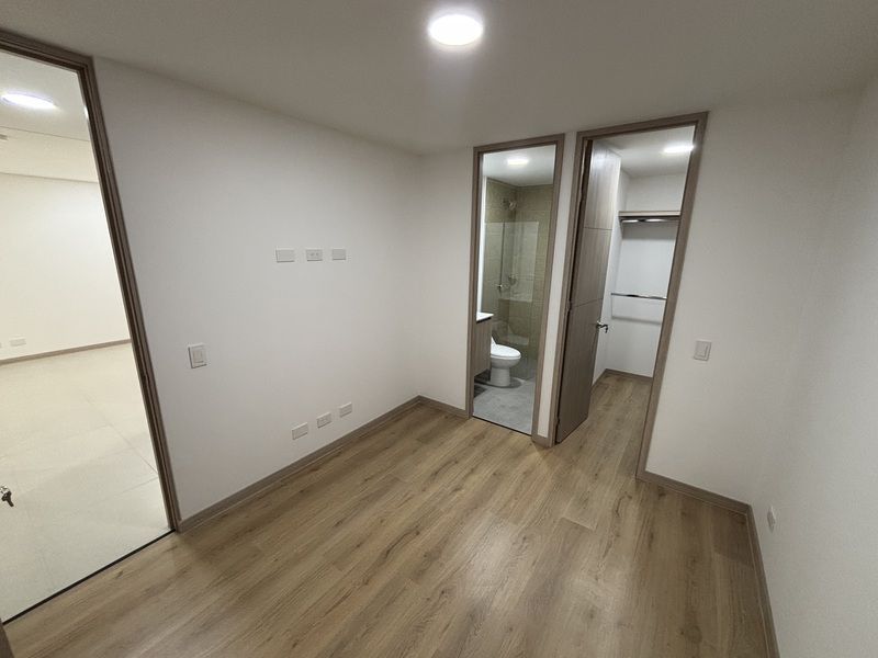 Apartamento en arriendo ubicado en Envigado, sector Señorial - 4