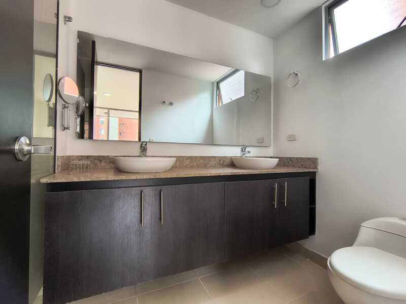 Apartamento en arriendo ubicado en Envigado, sector Camino Verde - 13