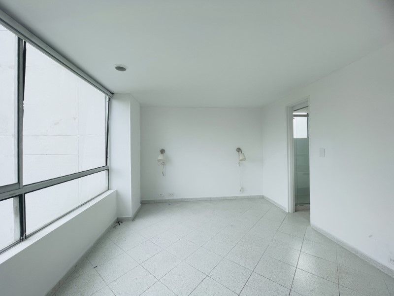 Apartamento en venta ubicado en Medellín, sector Los Balsos II - 10