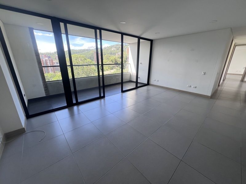 Apartaestudio en arriendo ubicado en Medellín, sector Los Gonzales - 2