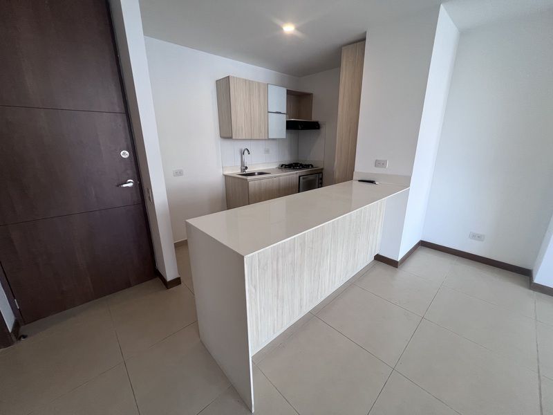 Apartaestudio en arriendo ubicado en Medellín, sector Los Gonzales - 3