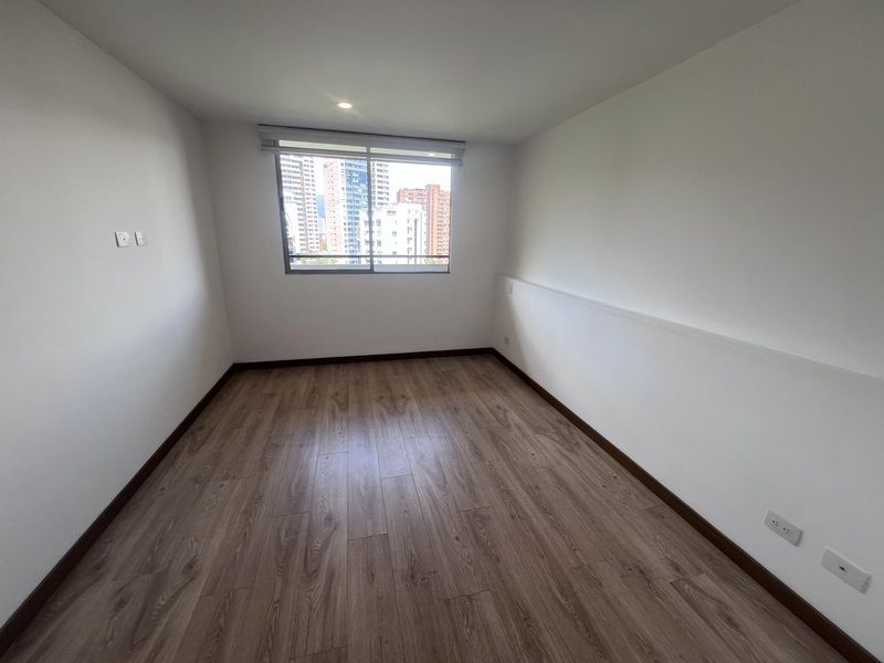 Apartaestudio en arriendo ubicado en Medellín, sector Los Gonzales - 4