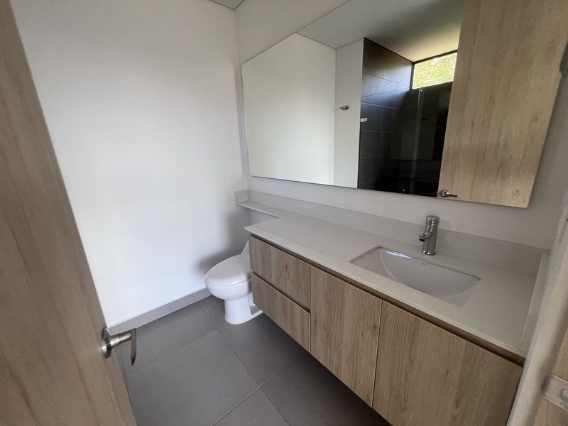 Apartamento en arriendo ubicado en Medellín, sector La Calera - 11