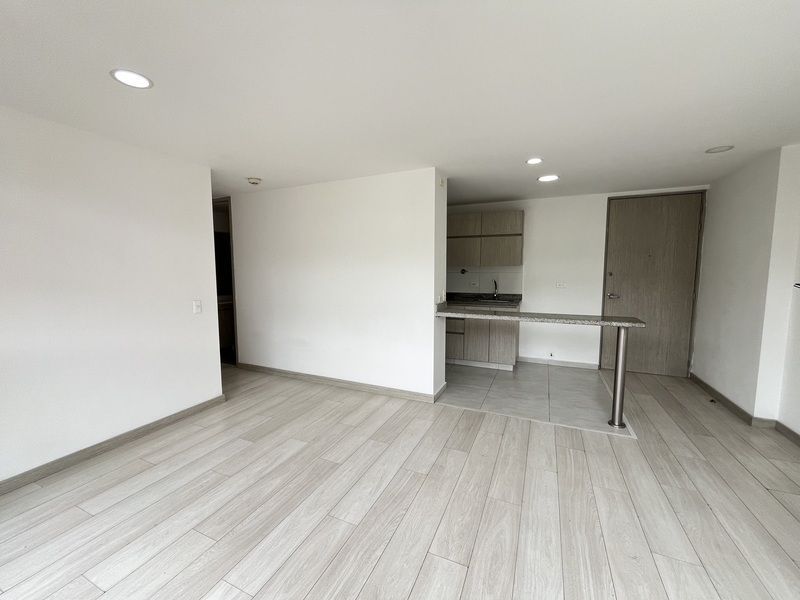 Apartamento en arriendo ubicado en Sabaneta, sector San Remo - 3