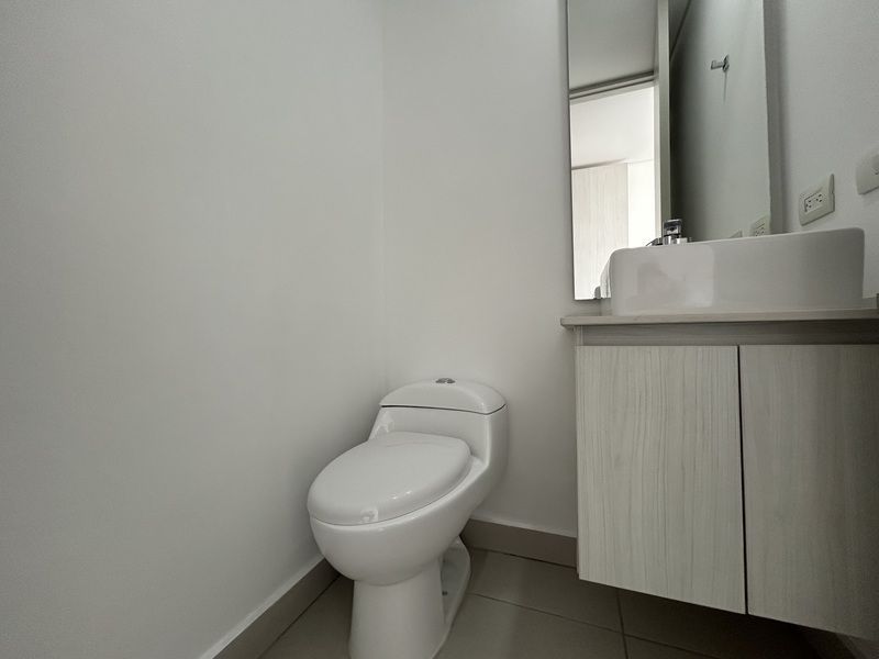 Apartamento en arriendo ubicado en Envigado, sector Loma del Chocho - 16