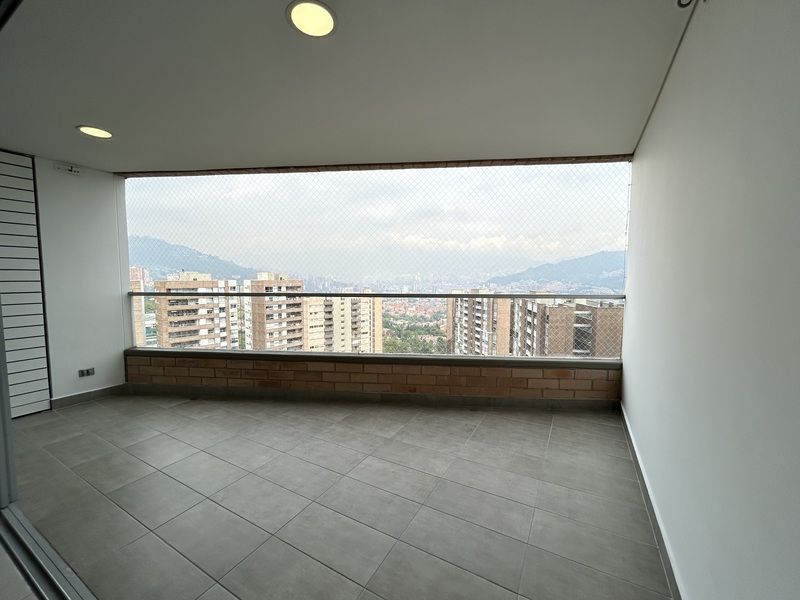 Apartamento en arriendo ubicado en Envigado, sector Loma del Chocho - 17