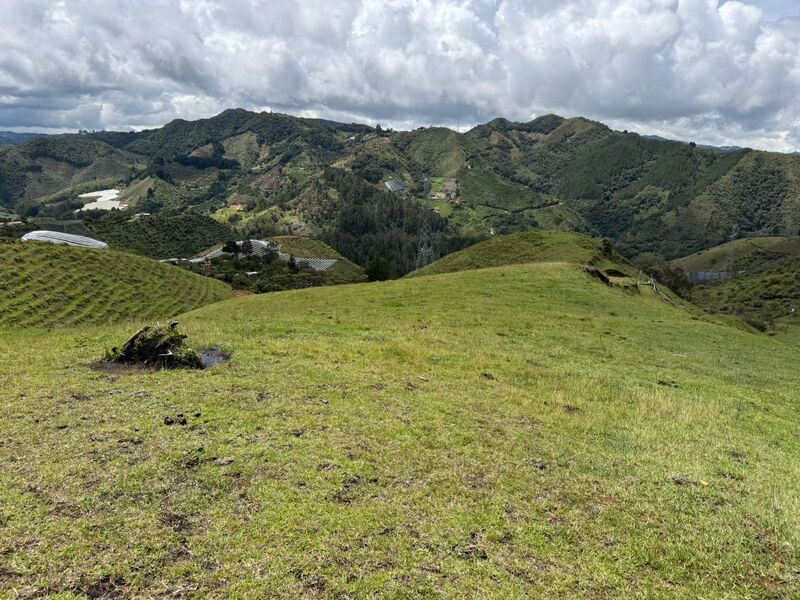 Lote en venta ubicado en La Ceja, sector Vereda las Piedras - 3