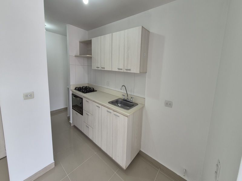 Apartamento en arriendo ubicado en Sabaneta, sector Prados de Sabaneta - 3