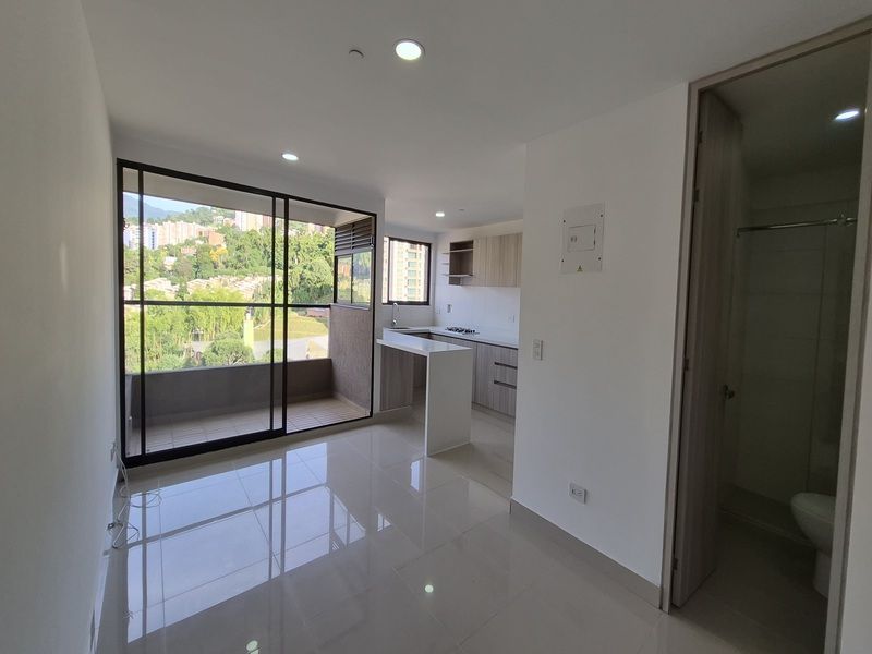 Apartamento en arriendo ubicado en Sabaneta, sector Mayorca - 2