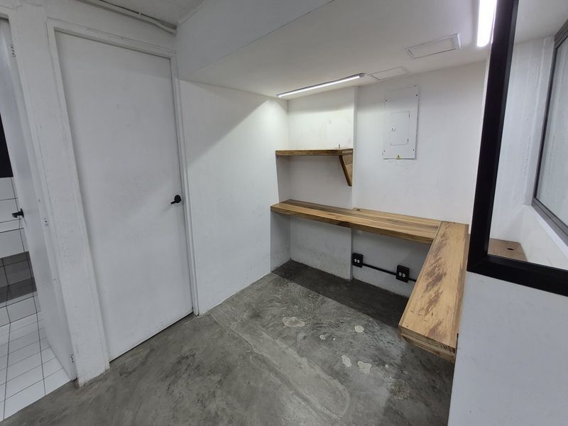 Oficina en arriendo ubicada en Medellín, sector Astorga - 8