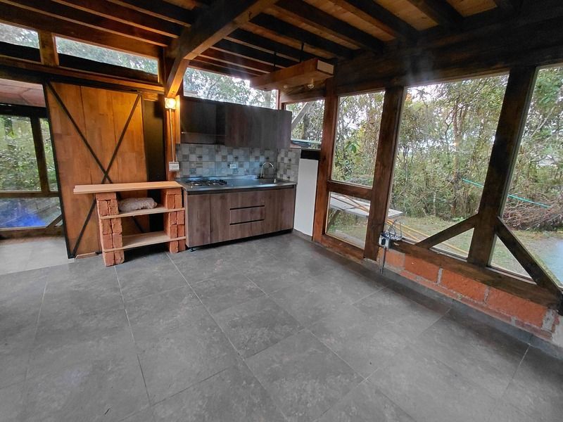 Finca en arriendo ubicada en Medellín, sector La Cruz - 3