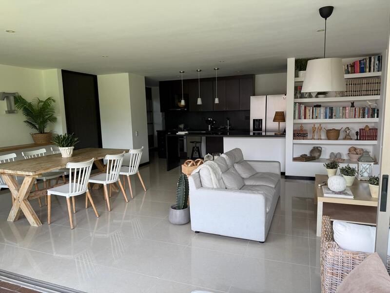 Apartamento en arriendo ubicado en Medellín, sector Cola del Zorro