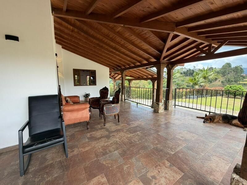 FINCA EN ARRIENDO UBICADA EN RIONEGRO SECTOR VEREDA SAN JOSE - 4