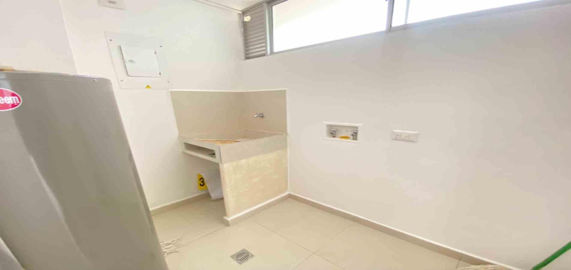 CASA EN ARRIENDO UBICADA EN RIONEGRO SECTOR GUALANDAY - 16